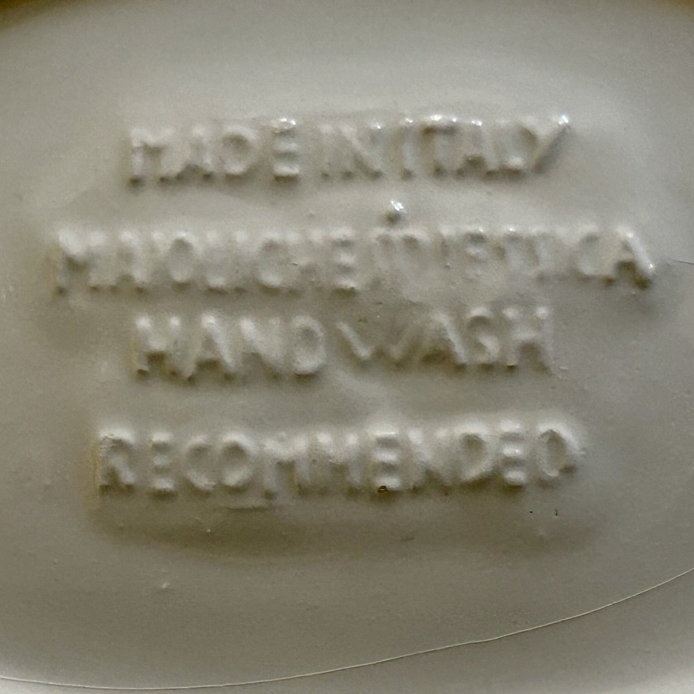 Vintage Majoliche Jessica Scalloped Serving Bowl White Medium 9" Made in Italy - Picture 4 of 9
